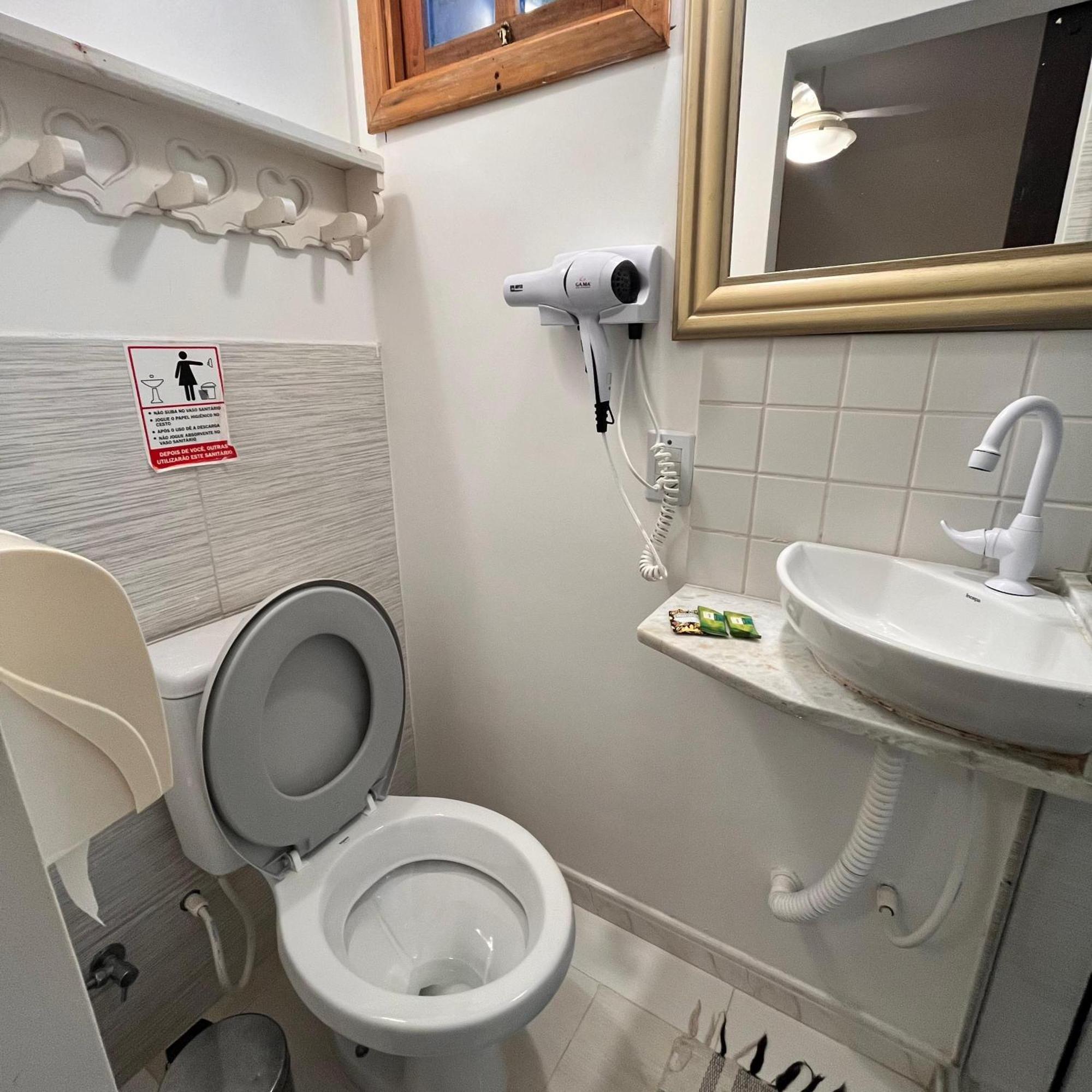 Casa Toscano Guest House Ангра дос Рейс Екстериор снимка